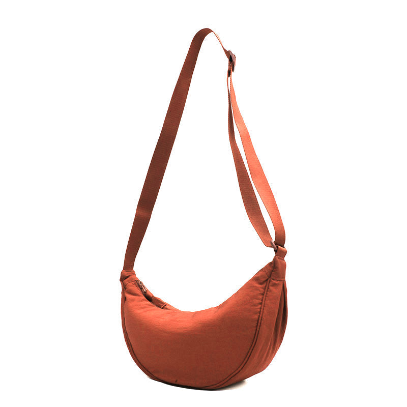 Kaitlyn - Halbmond Crossbody Tasche